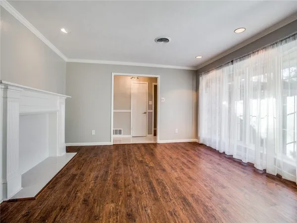 $3,850 | 4104 Hartwood Drive, Fort Worth, TX 76109