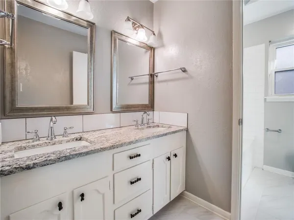 $3,850 | 4104 Hartwood Drive, Fort Worth, TX 76109