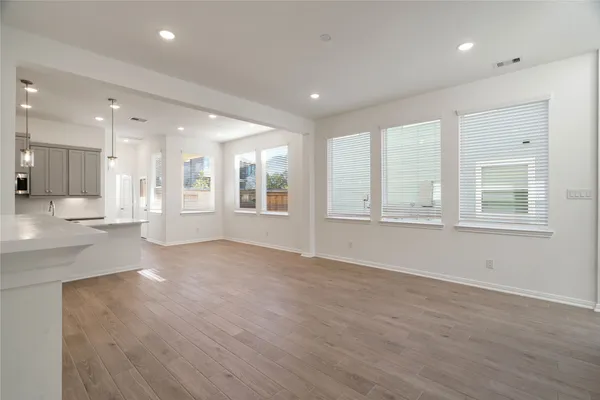 $2,500 | 607 Silver Pear Court, Montgomery, TX 77316