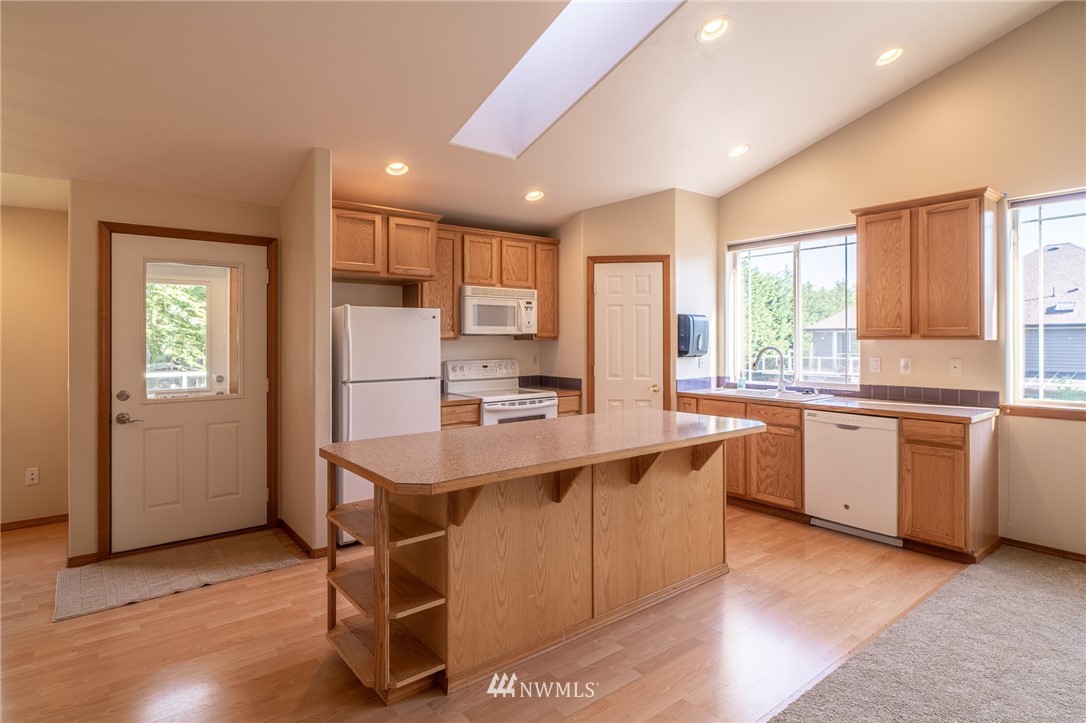 975 North Good Road Camano Island, WA 98282 - Photo 32 of 39 Gallery Image 32