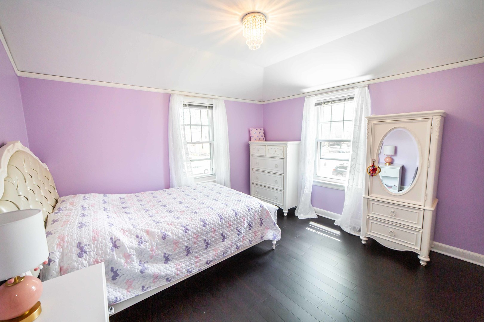 1924 Linden Avenue Park Ridge, IL 60068 - Photo 23 of 28 a bedroom with a bed and a closet