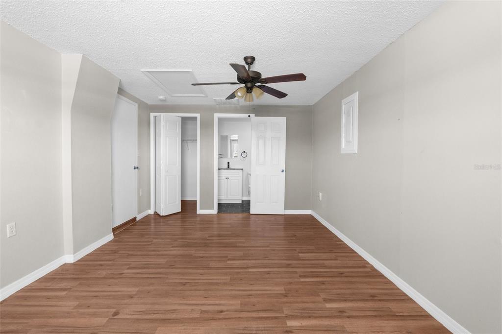 11902 Oceanside Drive Port Richey, FL 34668 - Photo 13 of 25