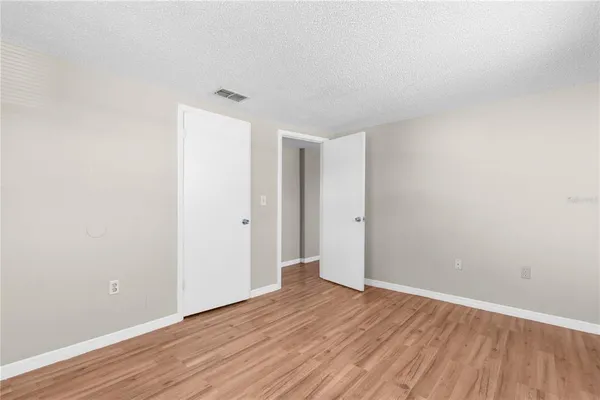 $2,000 | 11902 Oceanside Drive, Port Richey, FL 34668