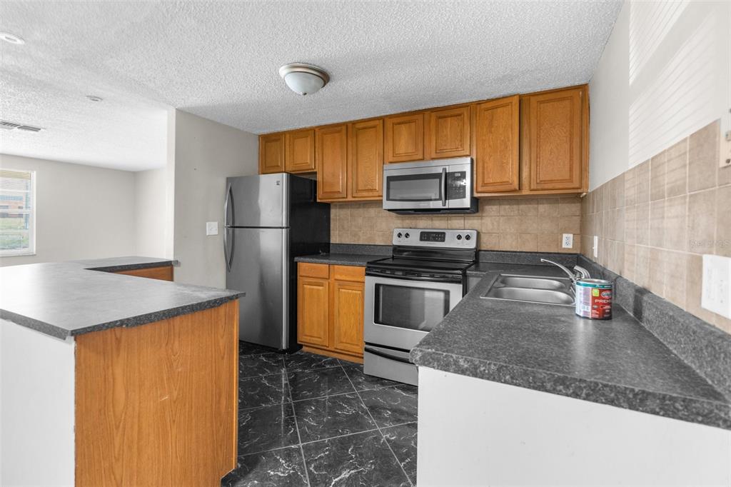 11902 Oceanside Drive Port Richey, FL 34668 - Photo 7 of 25