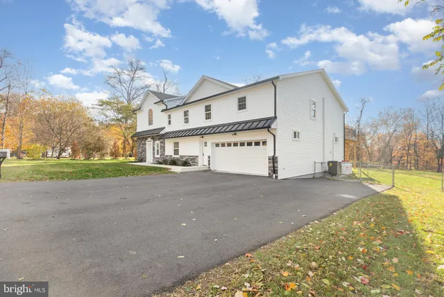 $649,950 | 481 Sample Bridge Road, Enola, PA 17025