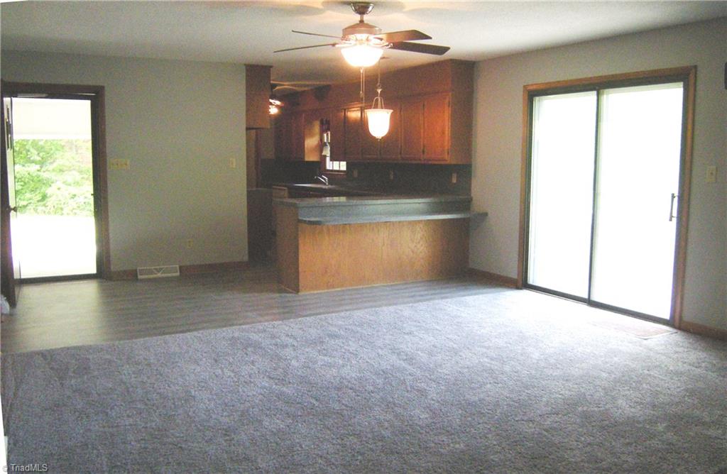 7901 Rte 2156 Walnut Cove, NC 27052 - Photo 4 of 12 Gallery Image 4
