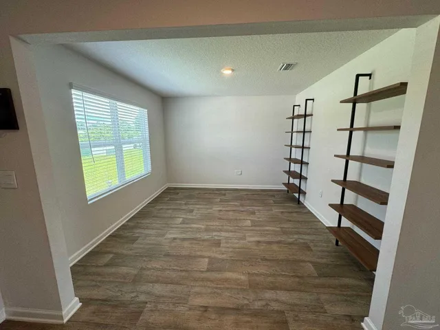 $2,495 | 7529 Steeplechase Boulevard, Pensacola, FL 32526