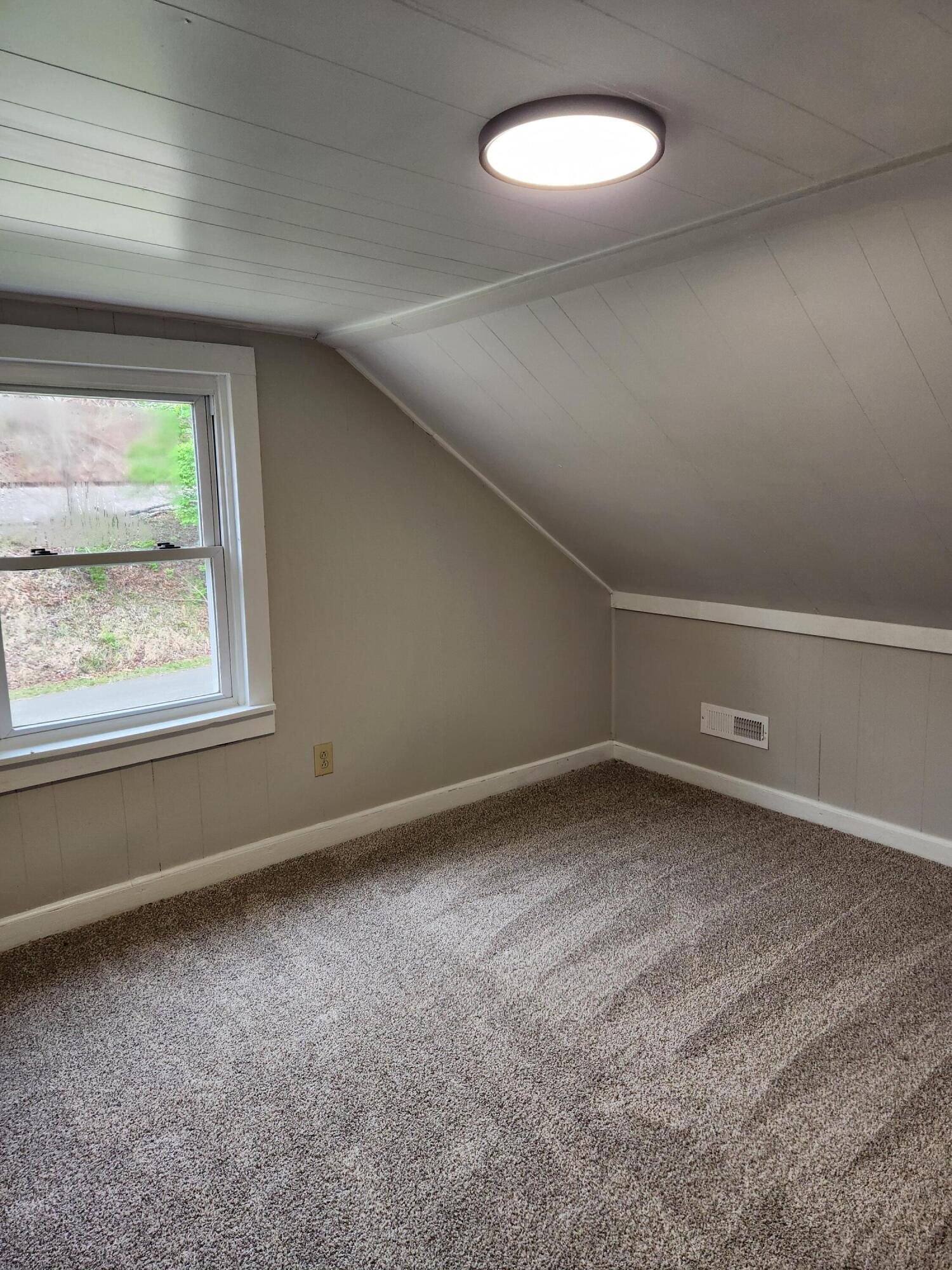 101 Union Road Ferrum, VA 24088 - Photo 28 of 41 an empty room with a window