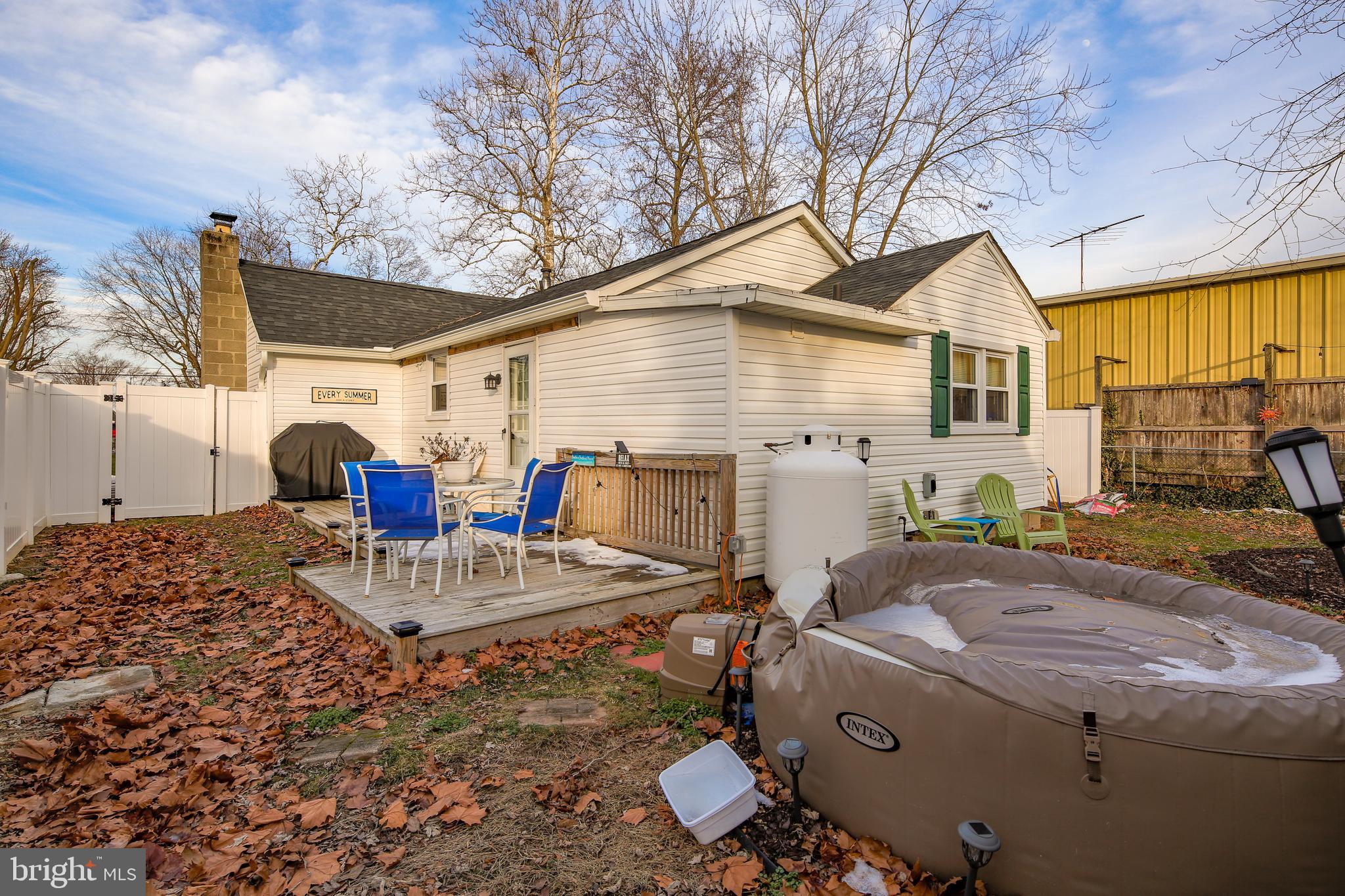 7421 Gunpowder Road Baltimore, MD 21220 - Photo 8 of 33 Small deck in rear yard for relaxing in peace