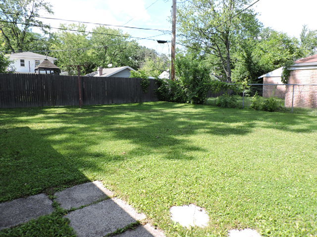 26 Monee Road Park Forest, IL 60466 - Photo 9 of 9