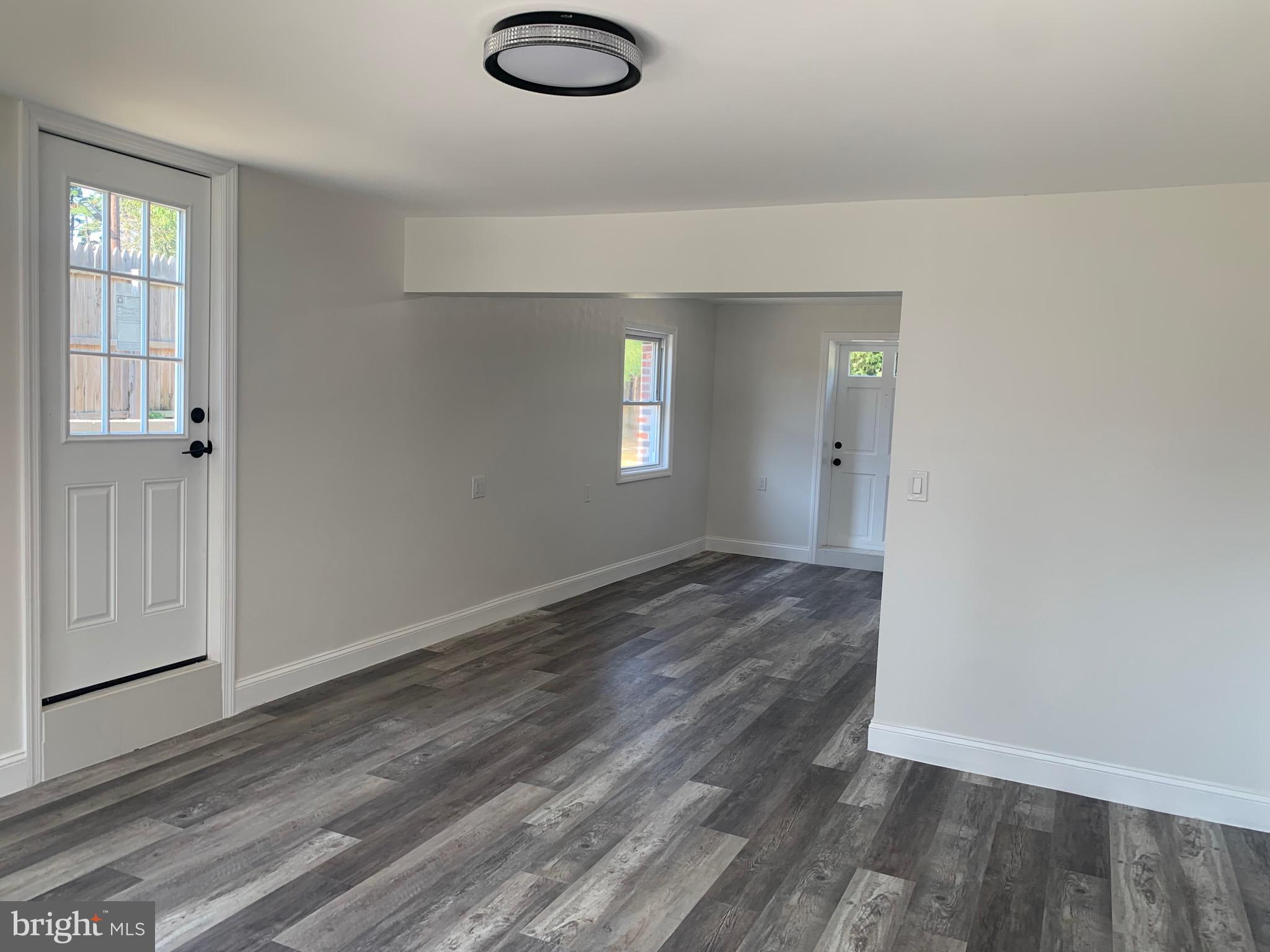 276 Woodstown Daretown Road Pilesgrove, NJ 08098 - Photo 14 of 30