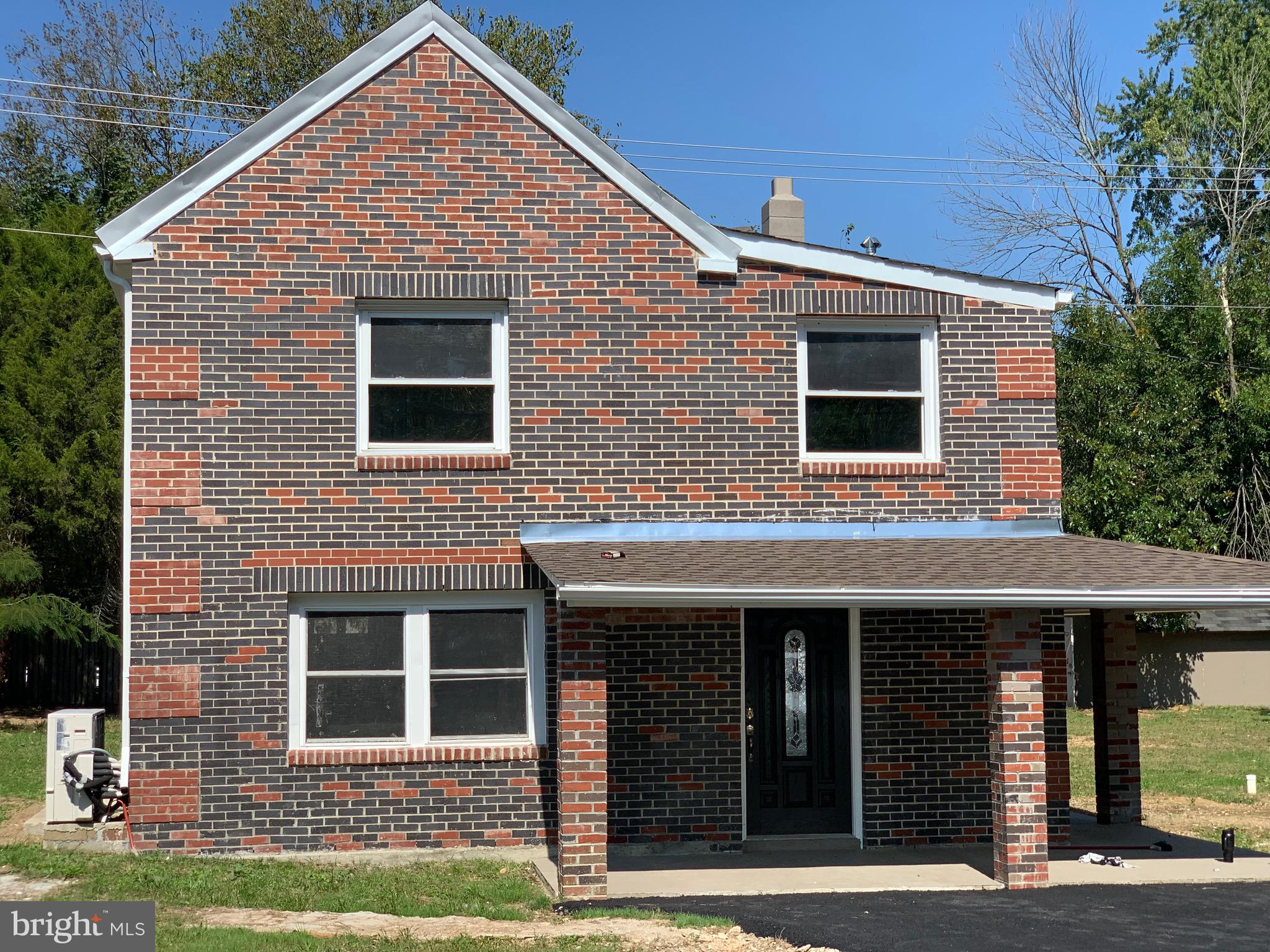 276 Woodstown Daretown Road Pilesgrove, NJ 08098 - Photo 2 of 30