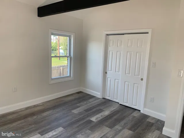 $349,999 | 276 Woodstown Daretown Road, Pilesgrove, NJ 08098