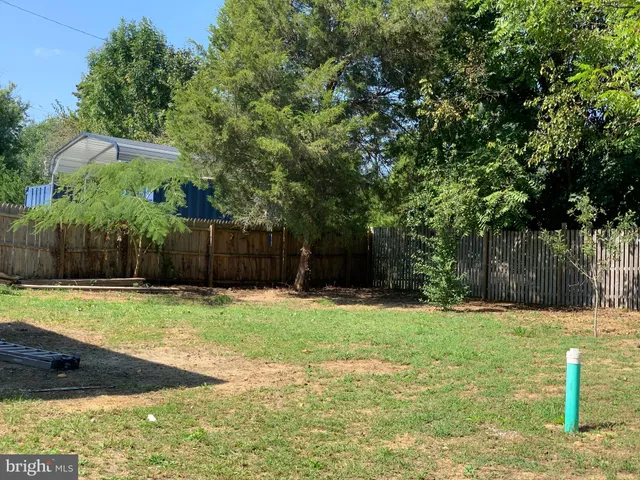 $349,999 | 276 Woodstown Daretown Road, Pilesgrove, NJ 08098