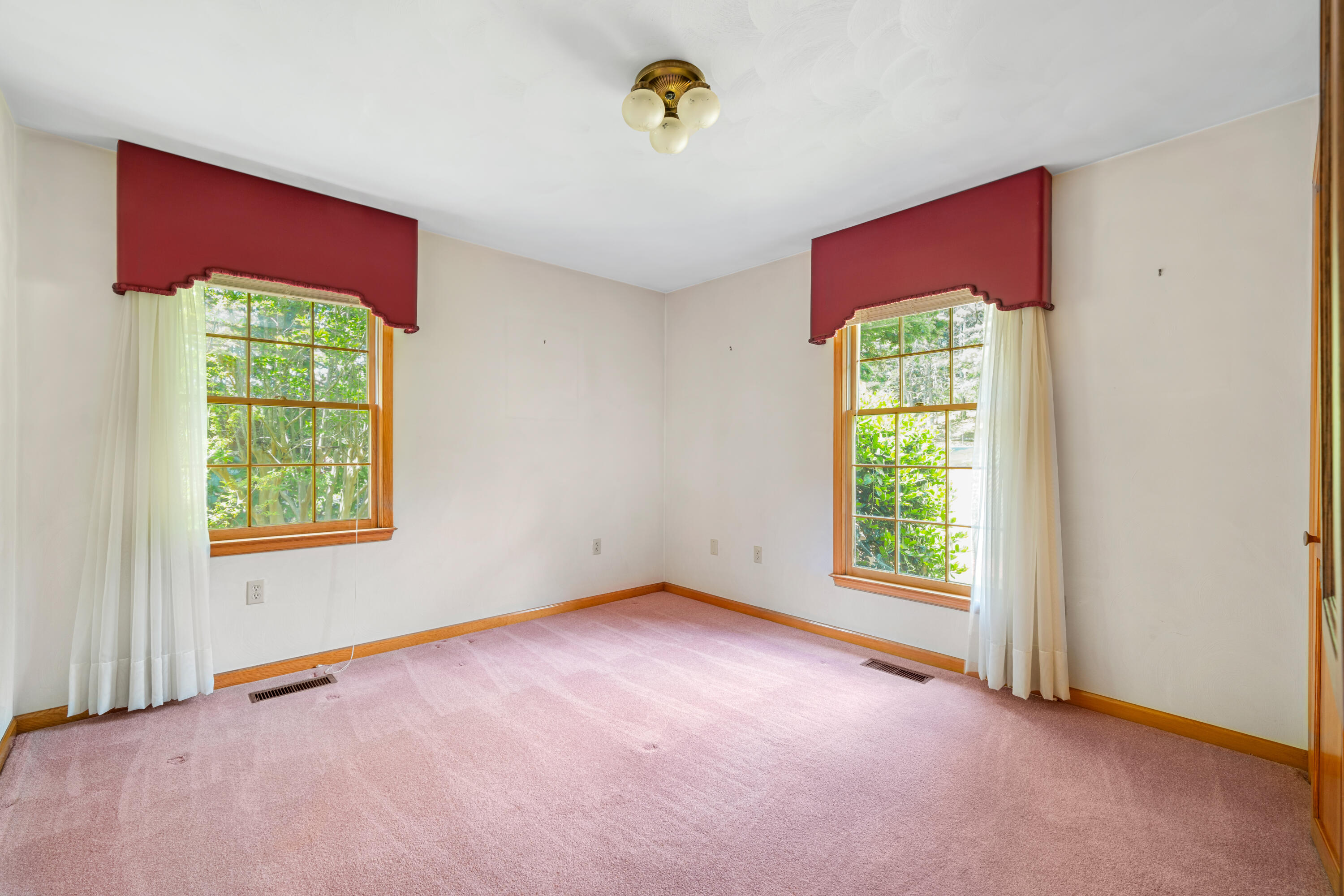 398 Stonebridge Drive Blue Ridge, VA 24064 - Photo 10 of 19 Bedroom