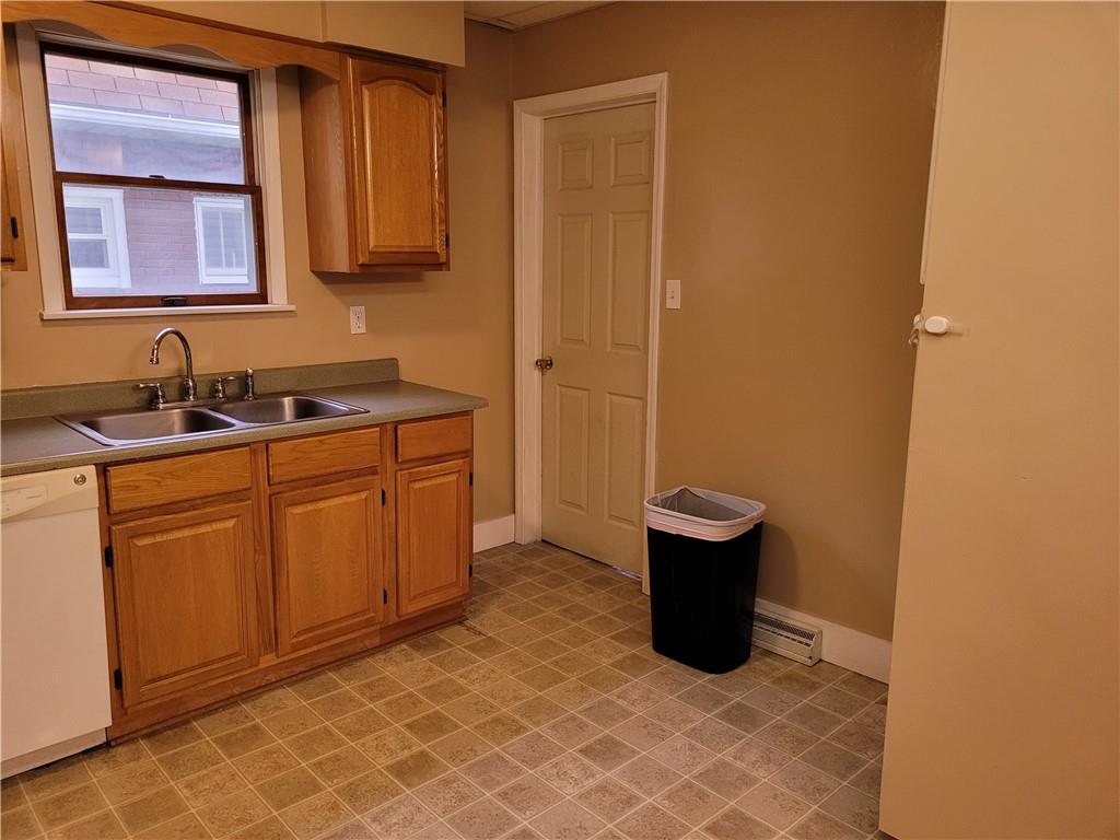 429 Miller Avenue Butler, PA 16001 - Photo 11 of 25 Gallery Image 11