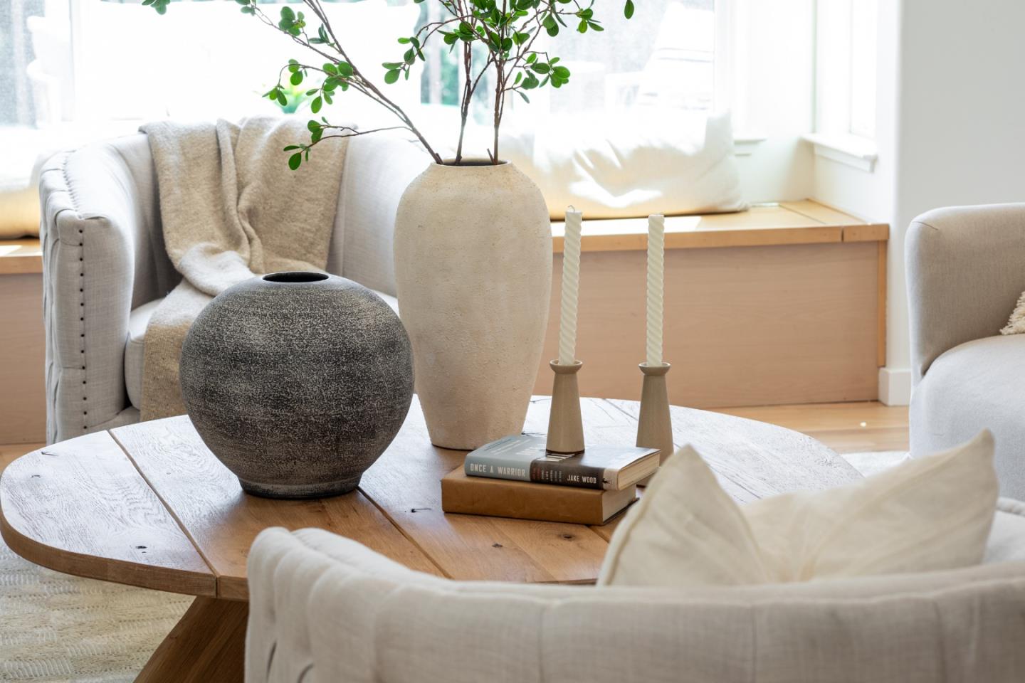 6932 Freedom Boulevard Aptos, CA 95003 - Photo 6 of 49 a living room with furniture