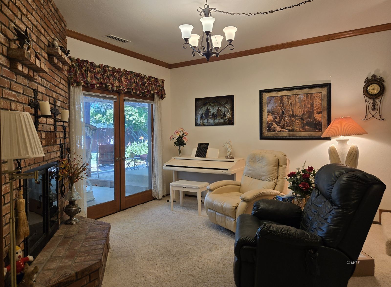 221 Mt Tom Road Bishop, CA 93514 - Photo 6 of 23 Fire Place