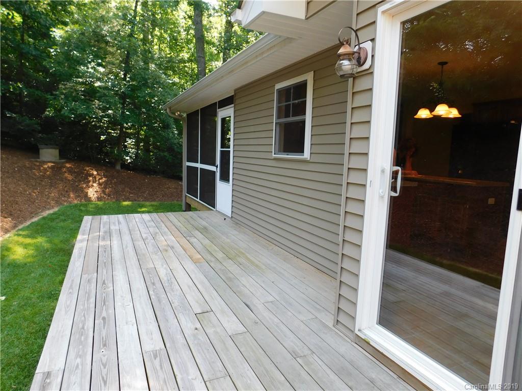 85 Doe Run Road Hendersonville, NC 28792 - Photo 23 of 25 Gallery Image 23