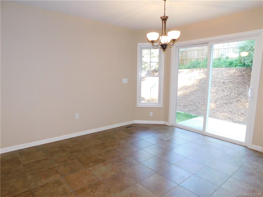85 Doe Run Road Hendersonville, NC 28792 - Photo 9 of 25 Gallery Image 9