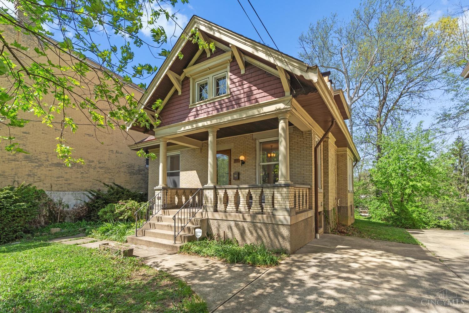 660 Riddle Road Cincinnati, OH 45220 - Photo 38 of 39 Gallery Image 38