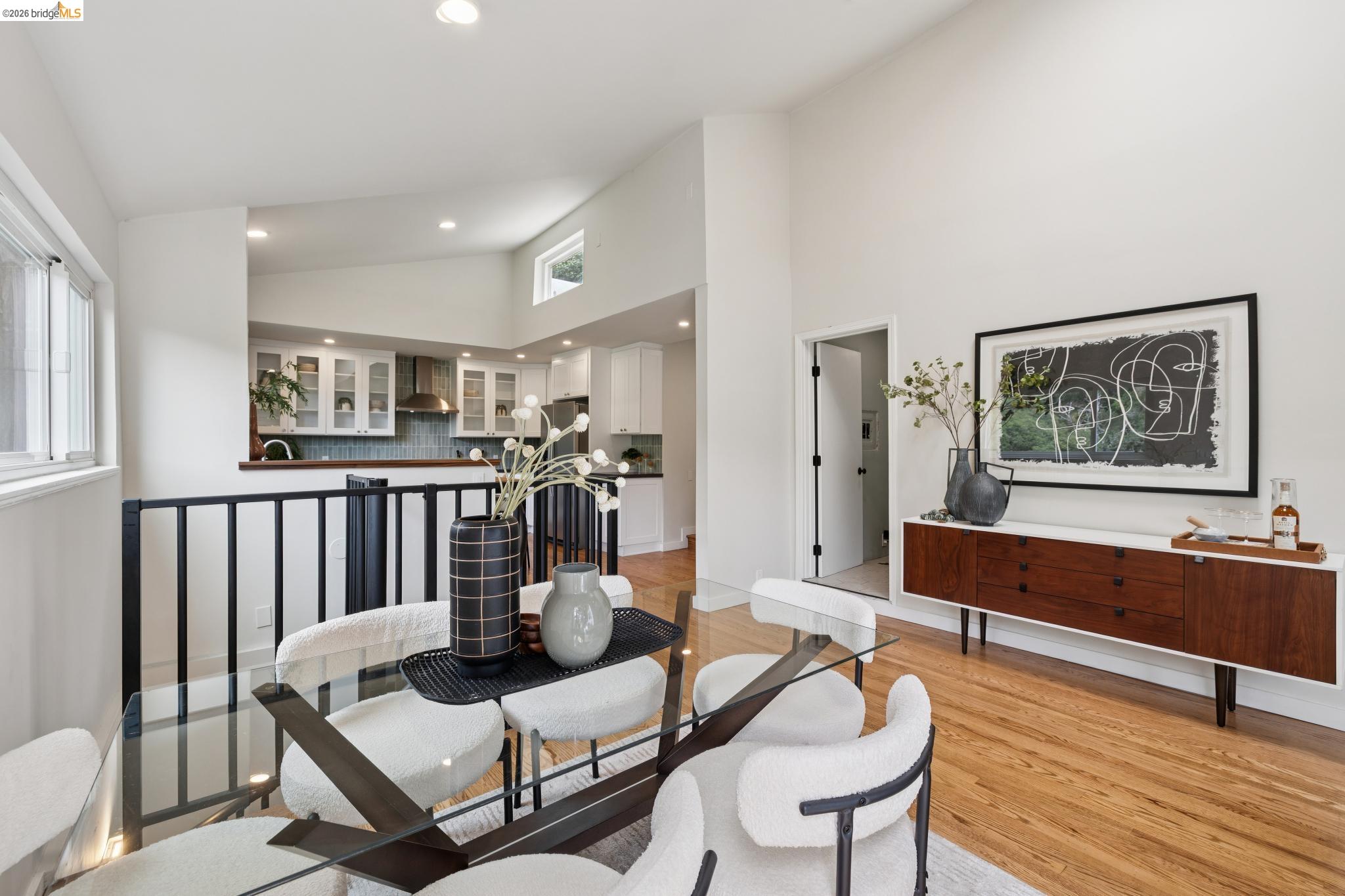 1053 Rispin Drive Berkeley, CA 94705 - Photo 12 of 63