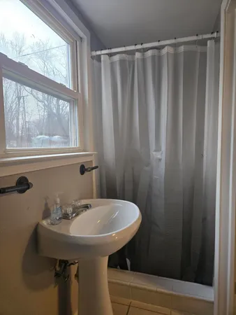 $140,100 | 27658 Eton Street, Westland, MI 48186