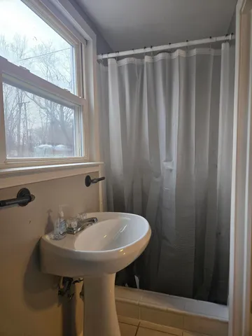 $140,000 | 27658 Eton Street, Westland, MI 48186