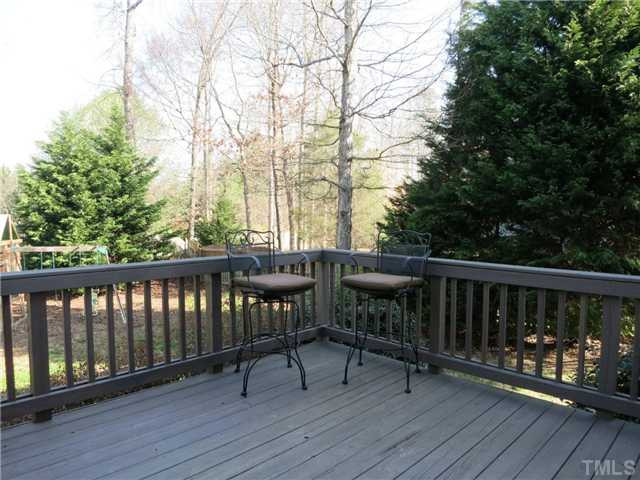 10805 Sagehurst Place Raleigh, NC 27614 - Photo 21 of 25 The lg Deck off the Bfast area overlooks the Backyard. Patio/Deck