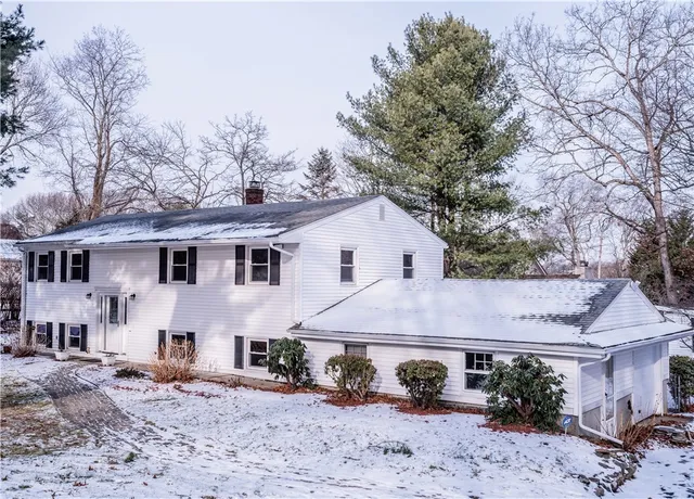 $625,000 | 123 Cowesett Road, Warwick, RI 02886