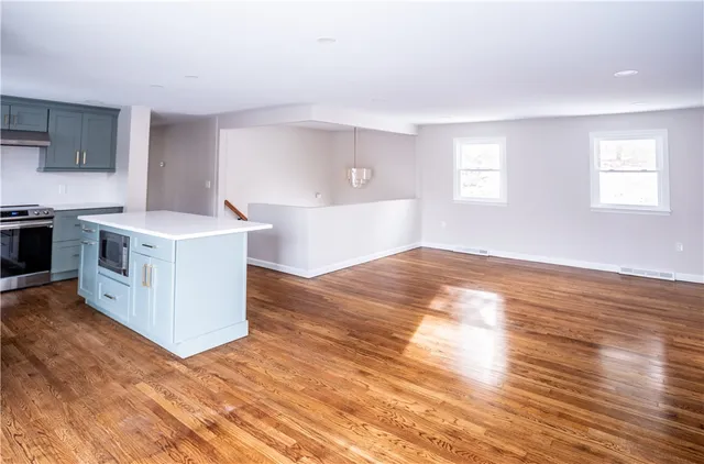 $625,000 | 123 Cowesett Road, Warwick, RI 02886