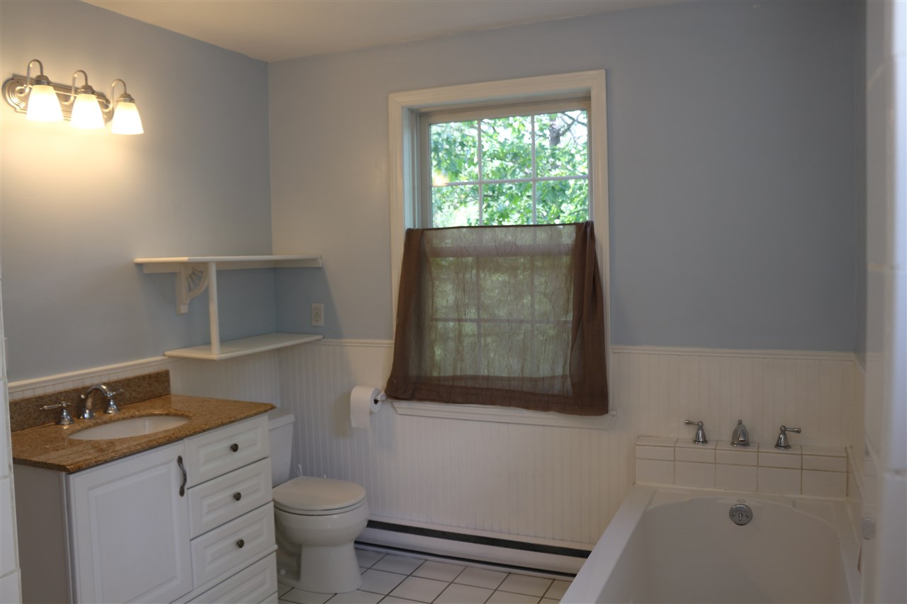 40 Blueberry Road Ossipee, NH 03814 - Photo 16 of 28