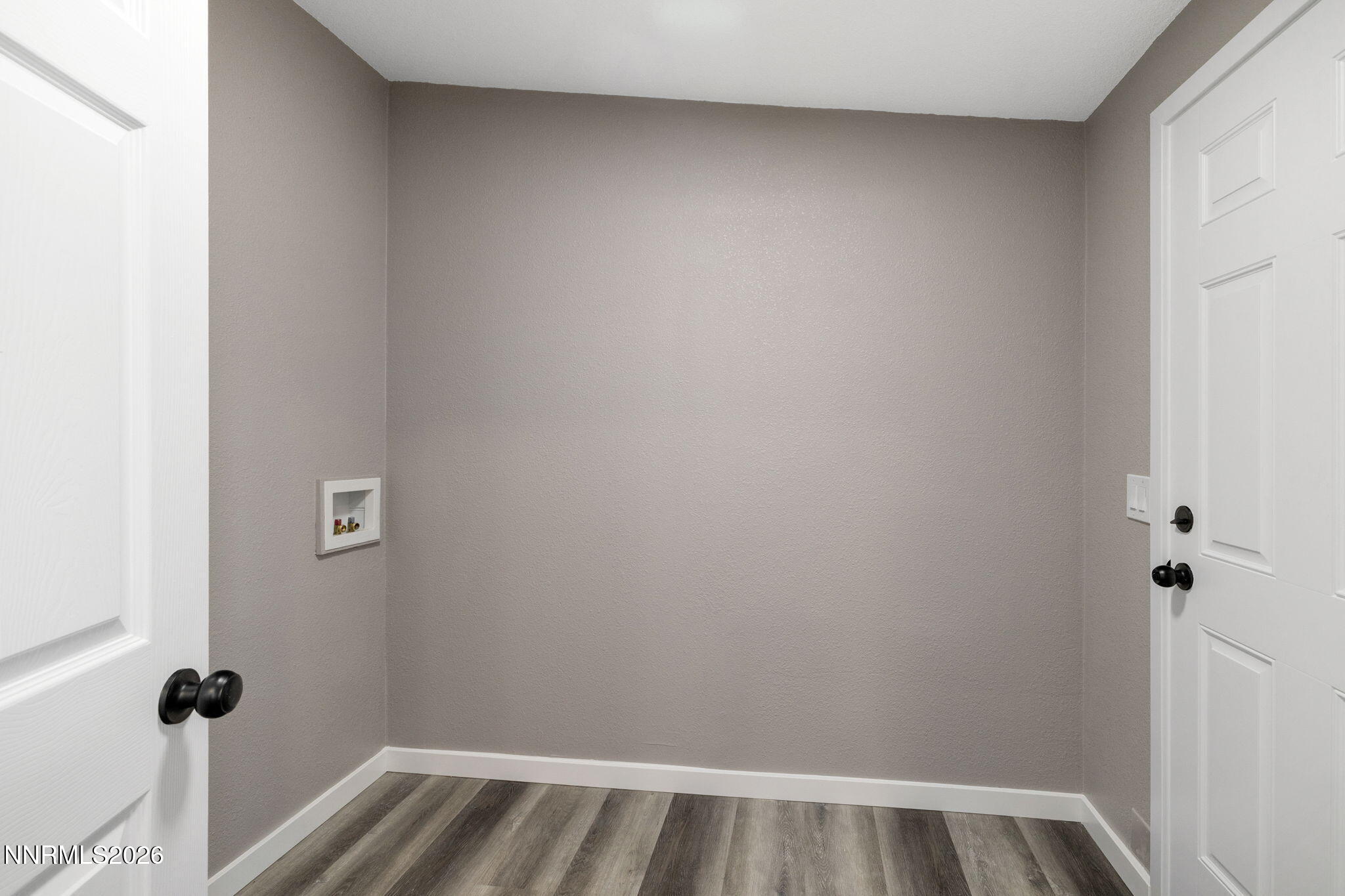 4987 Newport Court Reno, NV 89506 - Photo 13 of 25 11-web-or-mls-4987 Newport-12