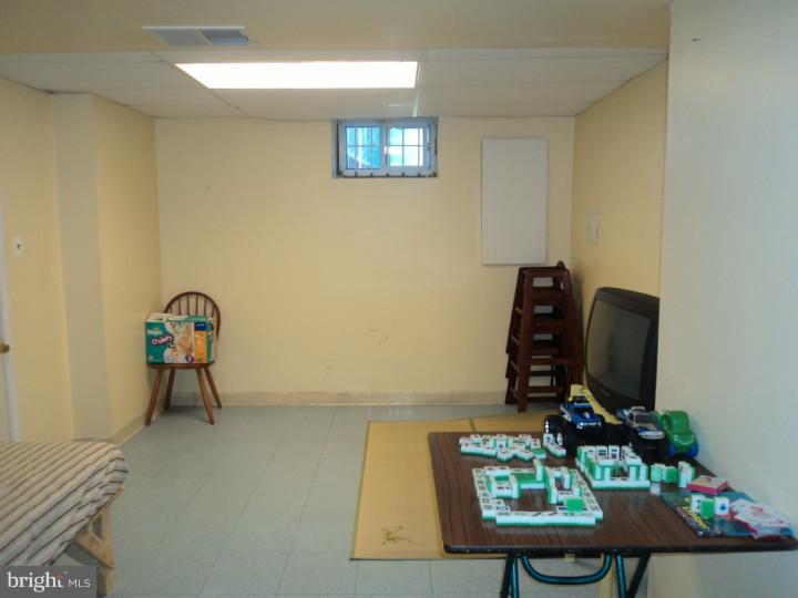 304 Chestnut Street Riverside, NJ 08075 - Photo 7 of 9 Gallery Image 7