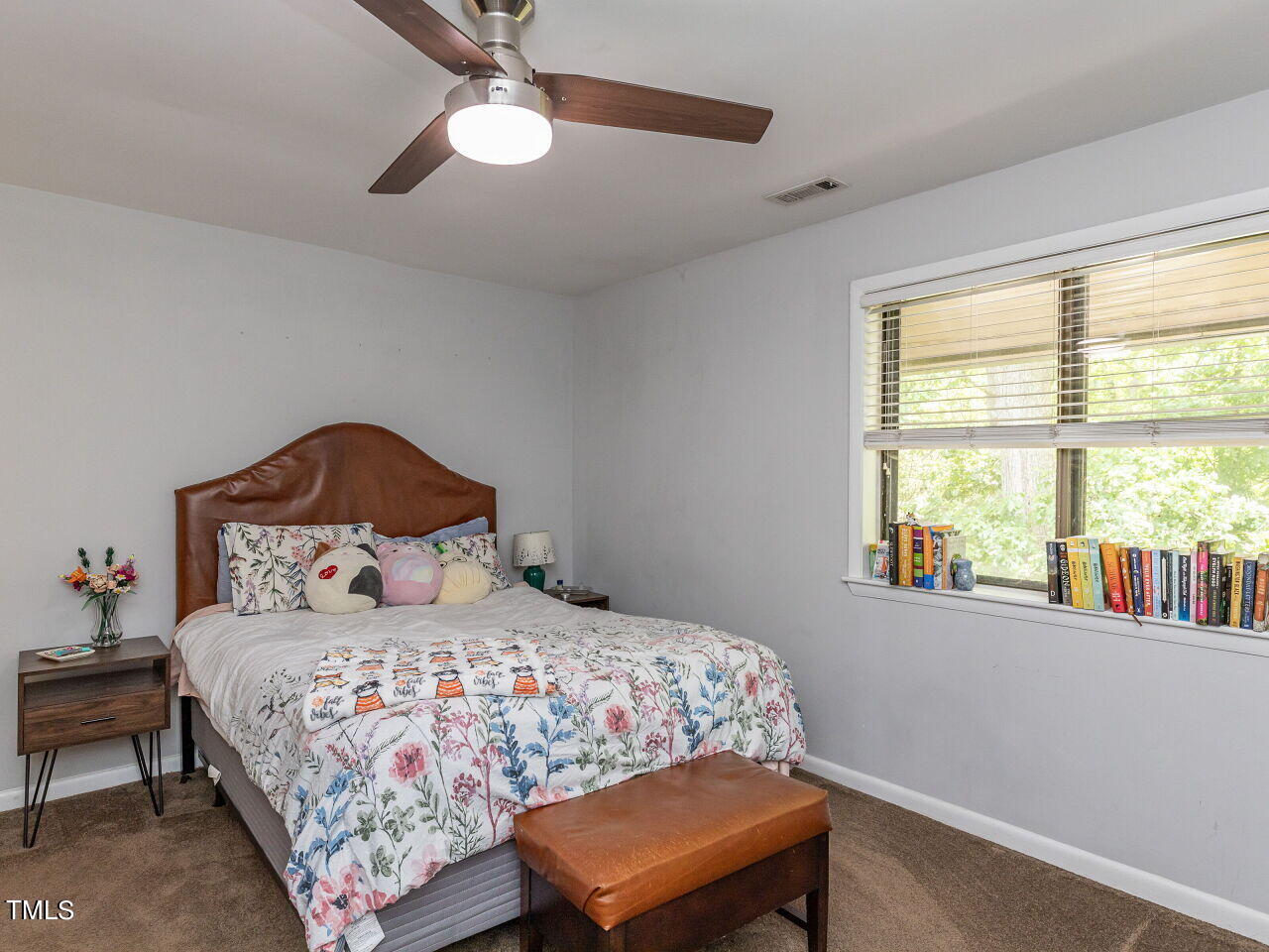 208 Oak Tree Drive Chapel Hill, NC 27517 - Photo 15 of 29 015-1280x960-main-bedroom