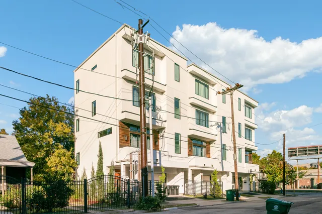 a view of a large white building