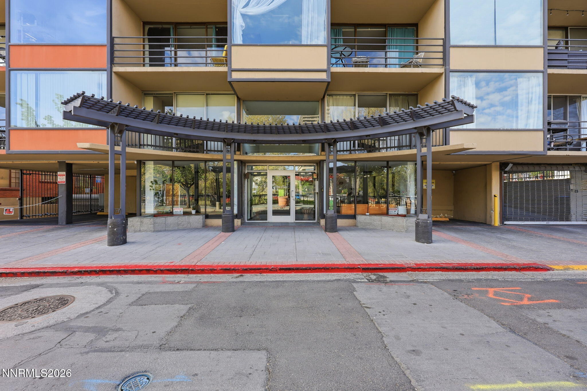 280 Island Avenue, Unit 403 Reno, NV 89501 - Photo 3 of 27 Loading Zone