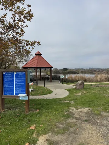 $2,800 | 33 Lakeview Court, Novato, CA 94947