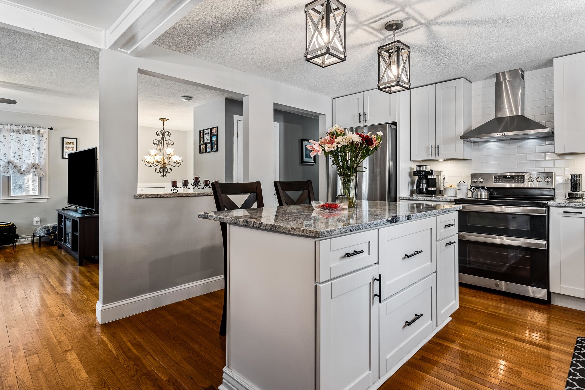 9 Heritage Road Pelham, NH 03076 - Photo 13 of 39