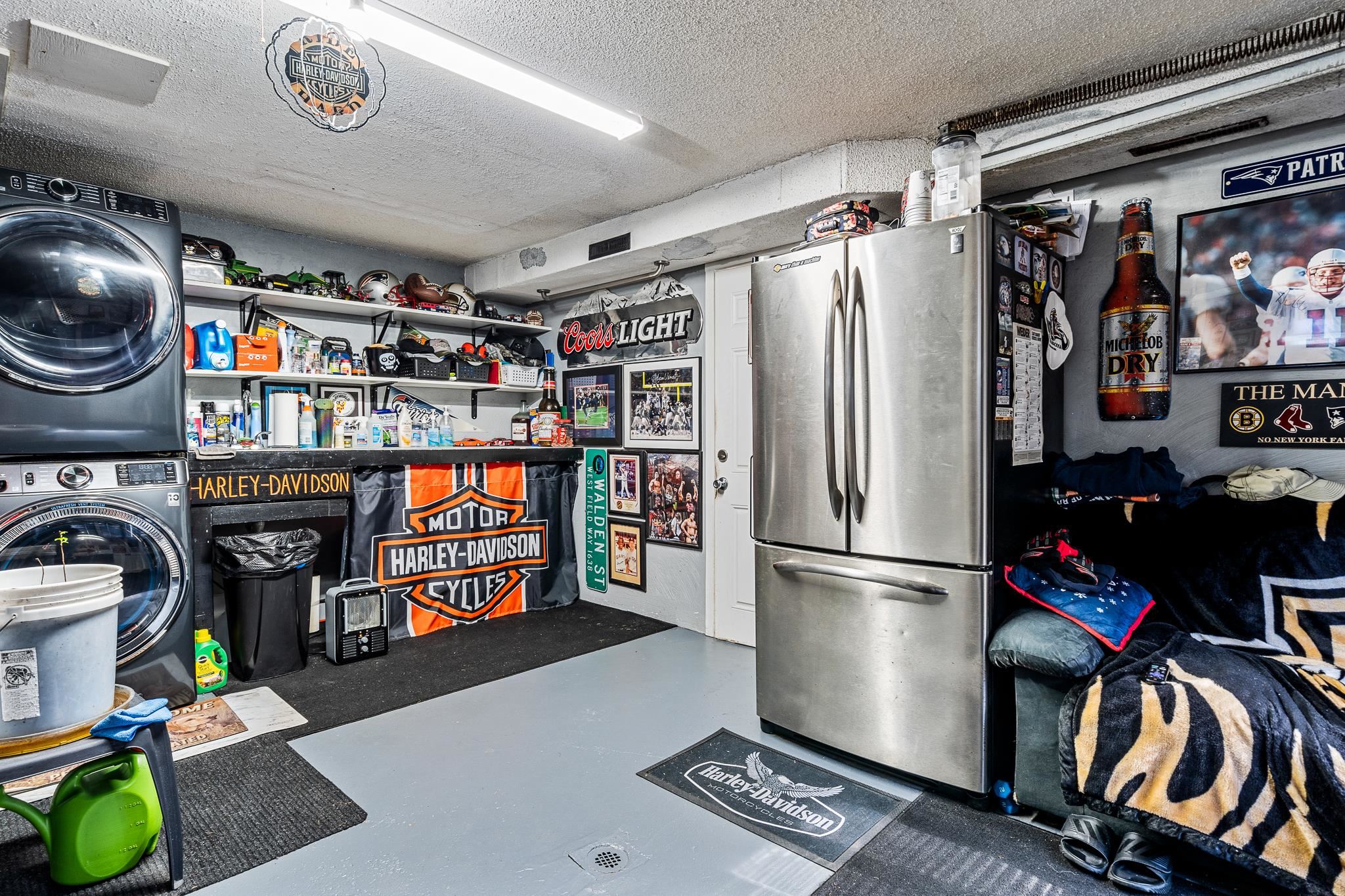 9 Heritage Road Pelham, NH 03076 - Photo 19 of 39