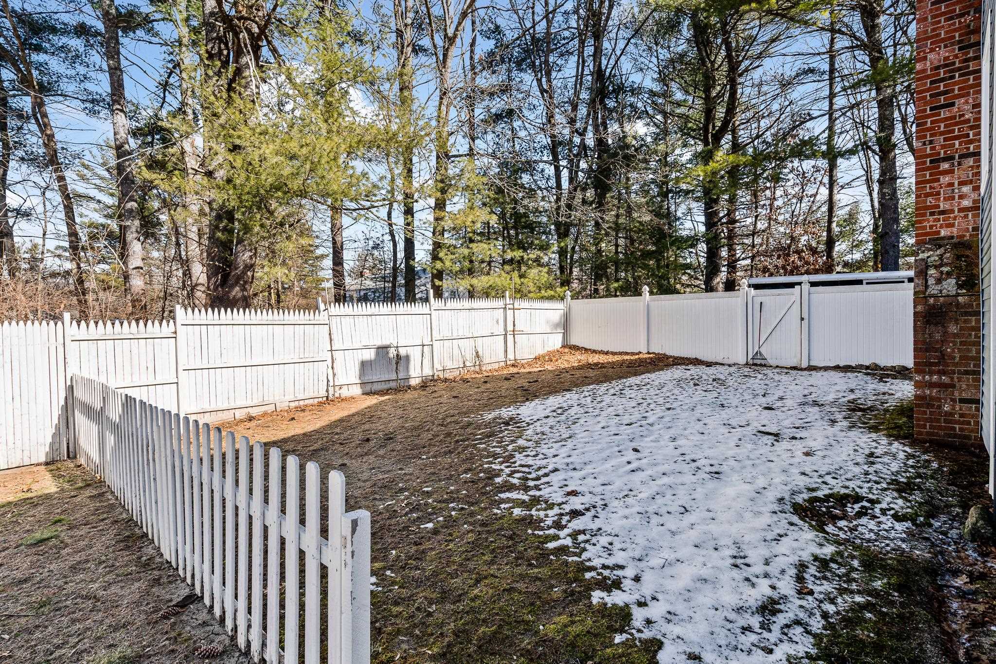 9 Heritage Road Pelham, NH 03076 - Photo 20 of 39