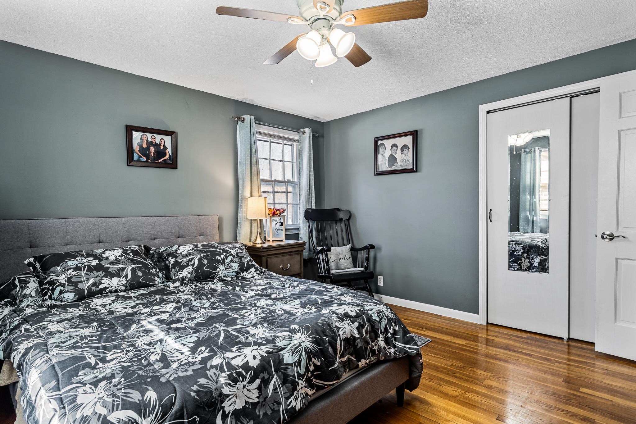 9 Heritage Road Pelham, NH 03076 - Photo 6 of 39