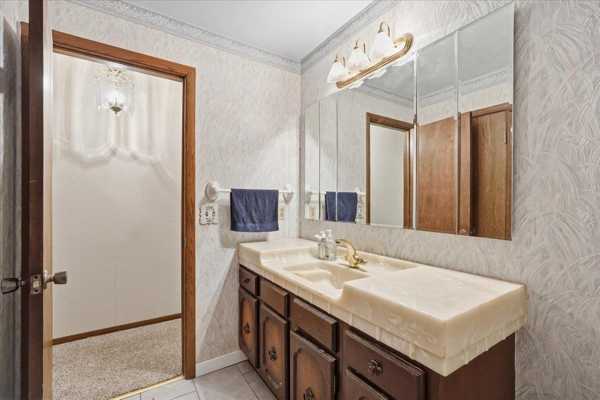 5302 Comanche Way Madison, WI 53704 - Photo 28 of 68