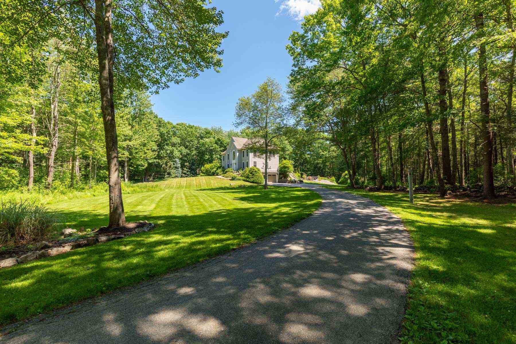51 Pioneer Road Rye, NH 03870 - Photo 3 of 40