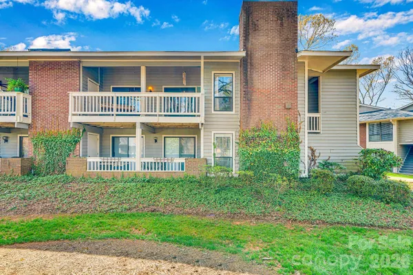 $275,000 | 7926 Greenside Court, Charlotte, NC 28277