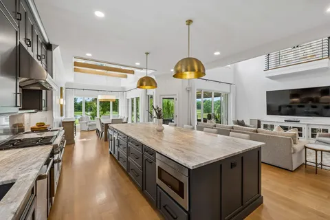 $3,750,000 | 5207 Country Club Drive, Brentwood, TN 37027