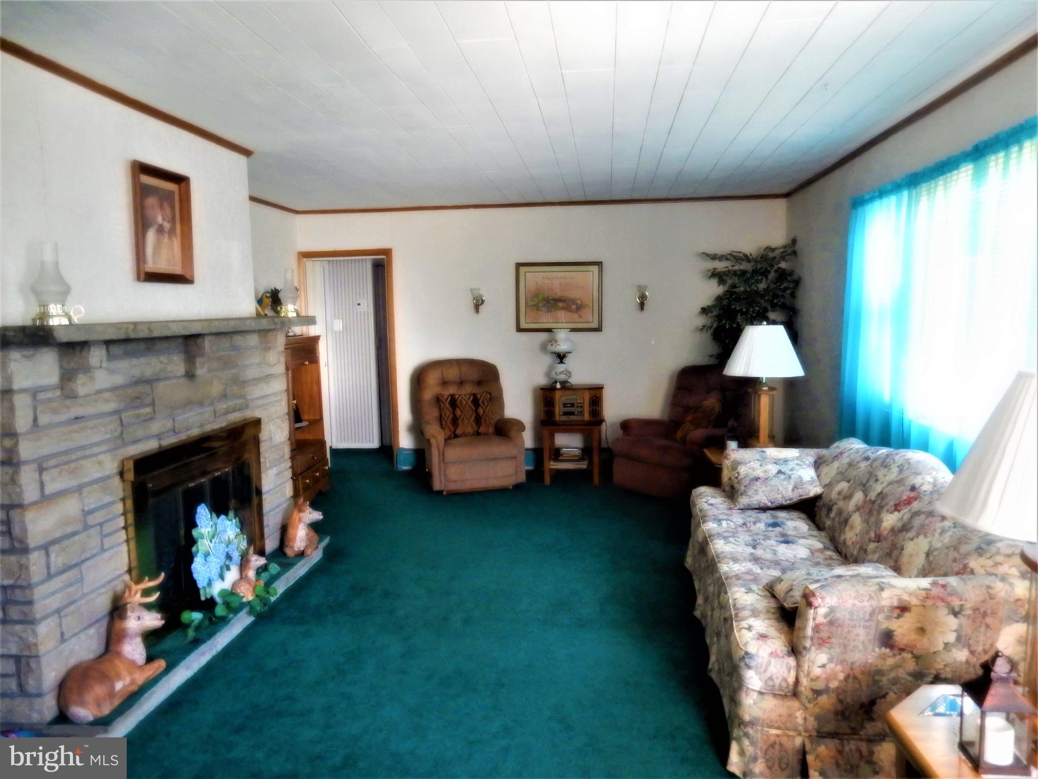 108 New Road Southampton, PA 18966 - Photo 4 of 21 Gallery Image 4