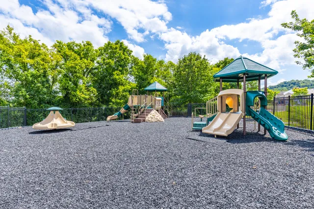 $519,900 | 1221 Scarcroft Lane, Nashville, TN 37221