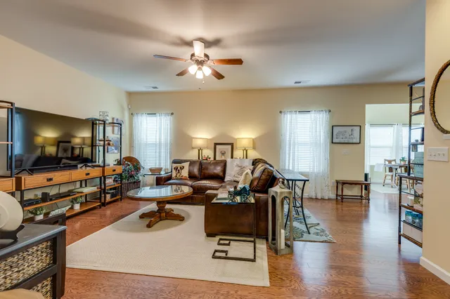 $519,900 | 1221 Scarcroft Lane, Nashville, TN 37221