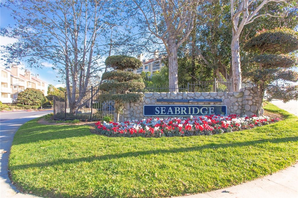 20331 Bluffside Circle, Unit A416 Huntington Beach, CA 92646 - Photo 41 of 42 a view of a garden with flowers